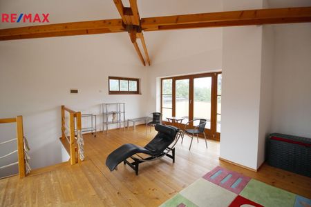 Pronájem bytu 4+kk v osobním vlastnictví 211 m², Čeladná - Фото 2