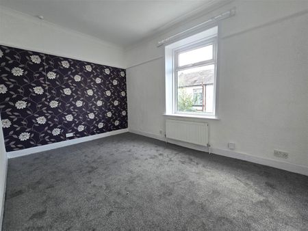 Queensberry Road, Burnley - Photo 3