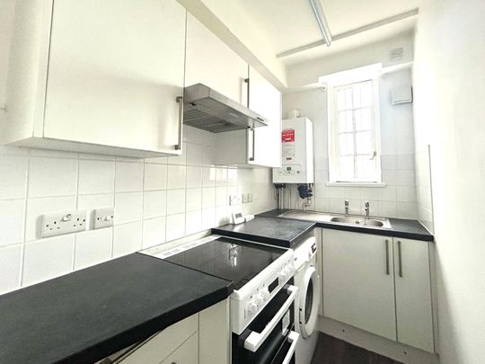 1 bedroom Flat in Kings Road, Reading - Photo 1