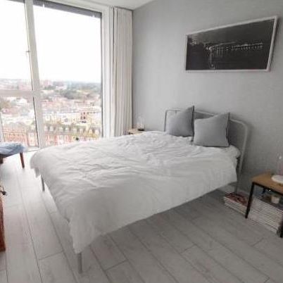 2 bedroom penthouse to rent - Photo 1