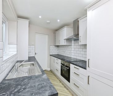 Model Village, Worksop, Creswell - Photo 4