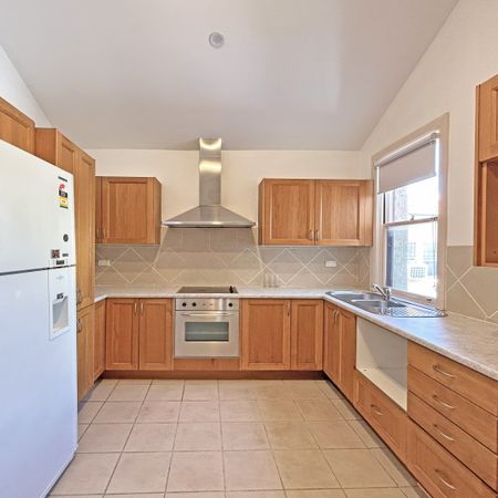 178-180 Blues Point Road, McMahons Point NSW 2060 - Apartment For Rent | Domain - Photo 3