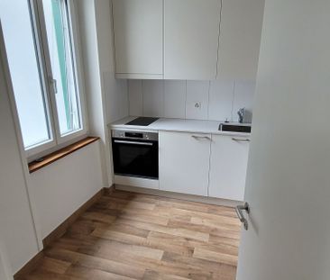 Charmante Altbauwohnung mitten in der Steinenvorstadt - Photo 1