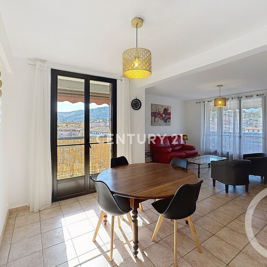 Location Appartement 3 pièces 70m² AUBAGNE 13400 - Photo 1