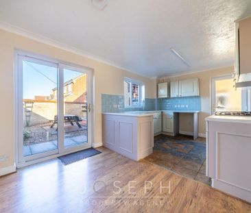 3 bedroom detached house to rent - Photo 6