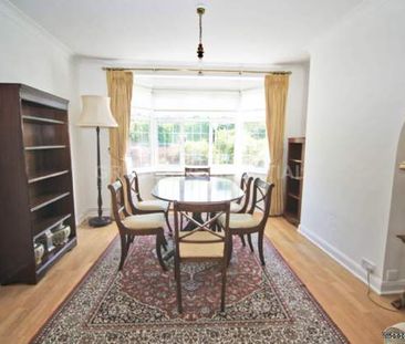 3 bedroom property to rent in Kingston Upon Thames - Photo 4