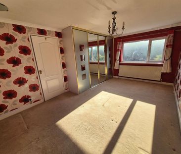 3 bedroom detached house to rent - Photo 4