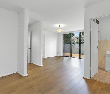 1/28 Pine Avenue, Elwood VIC 3184 - Apartment For Rent | Domain - Photo 1