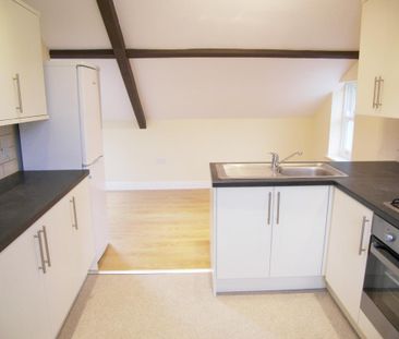 2 bedroom apartment to rent - Photo 6