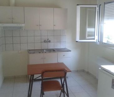 Γκαρσονιέρα προς ενοικίαση 220 € - Photo 3
