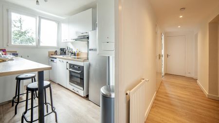 Location Appartement 4 pièces Meublé 72m² NANTES 44300 - Photo 4