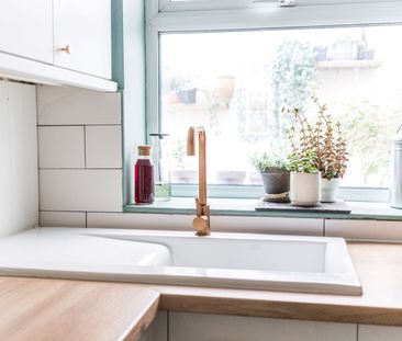 1 Bed Flat, Paston Place, BN2 - Photo 4