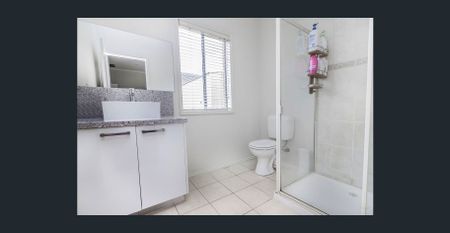 Family Charm in Friendly Location! - Photo 4