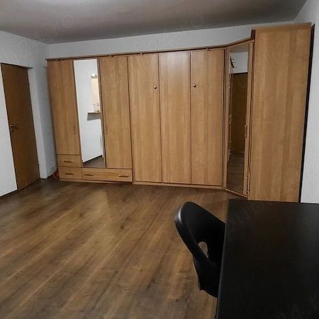 Unirii- Camera de Comert-Garsoniera de inchiriat - Photo 1