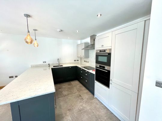 2 bedroom apartment to rent - Photo 1