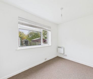 Crypt Court, Tuffley, Gloucester, Gloucestershire, GL4 - Photo 3