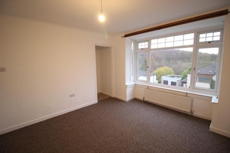2 bedroom end of terrace house to rent - Photo 4