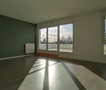 Location Appartement 4 pièces 82m² - Photo 5