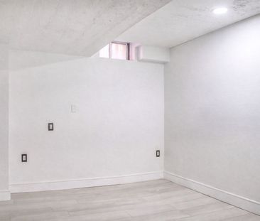 For Lease - 6175 Ford Road, Mississauga, Ontario - Photo 4