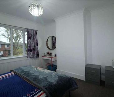 Eastwood Road North, Leigh-on-sea, Essex, SS9 - Photo 1