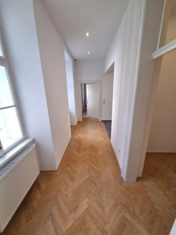 Balkonwohnung in Grün-Ruhelage nahe Berggasse - Foto 3