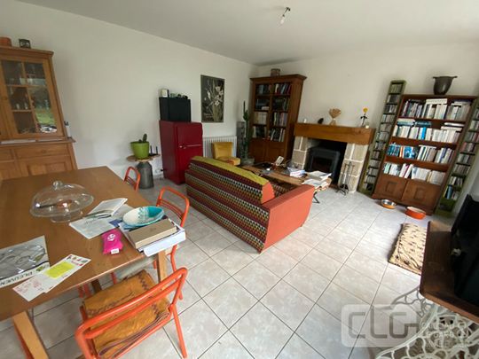 Location Maison 5 pièces 120m² - Photo 1