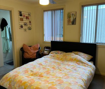 Abbotsford - Photo 1