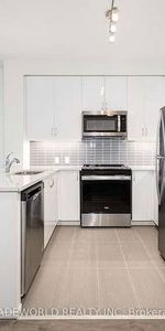 Yonge/Sheppard Brand New Luxury 2Bdrm +Den Open Concept Kitchen - Photo 3