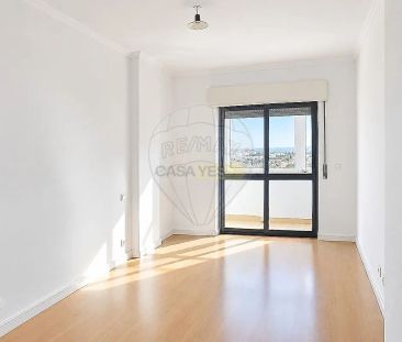 Apartment T2 in Cacém e São Marcos, Sintra - Photo 3