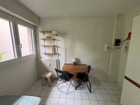 Location Appartement 1 pièce 10m² BOURG LA REINE 92340 - Photo 5
