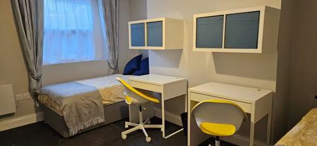 Royal Canal Terrace, Dublin - Photo 3