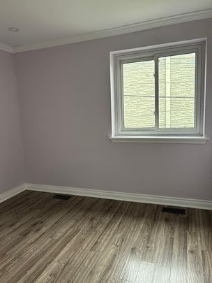 For Lease - 46 Huddleston Court, Toronto, Ontario - Photo 1
