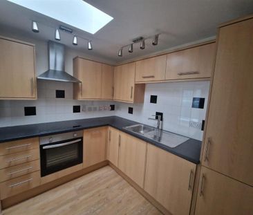 Studio to rent - Photo 3