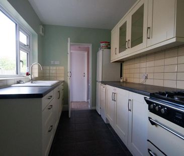 3 bedroom terraced house to rent - Photo 6