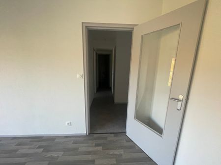 Location - Appartement T3 - 69 m² - Audincourt - Photo 3