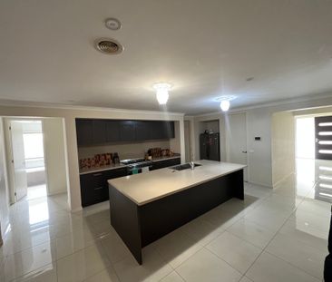 Clyde North - Photo 1