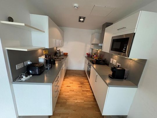 2 bedroom apartment to rent - Photo 1