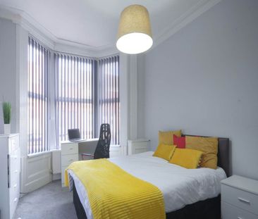 Connaught Road, Liverpool. - Photo 3