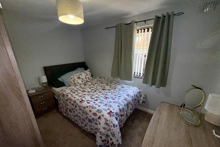 3 Kings Court, Belfast BT10 0AF - Photo 4