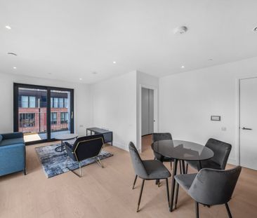 2 Bed Flat, Hewson Way, SE17 - Photo 1