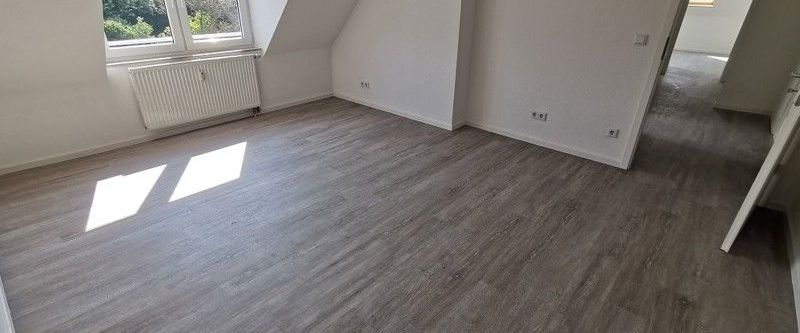Ein tolles Wohngefühl: günstige 3-Zi.-Dachgeschosswohnung - Foto 1