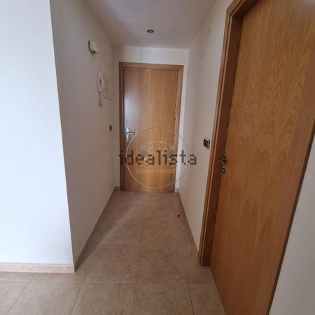 Alquiler de piso en Urbanización Veneziola Golf - Photo 5