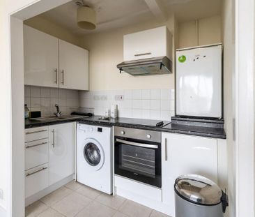 Studio to rent - Photo 5
