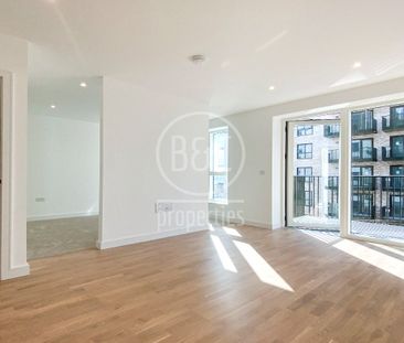 Greenleaf Walk, The Green Quarter, Southall, UB1 1FQ - Photo 2