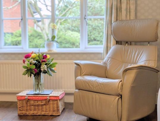 2 bedroom property to rent - Photo 1