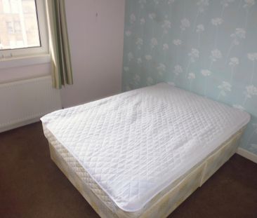 Dumbarton Road, Glasgow, G14 9DB - Photo 6