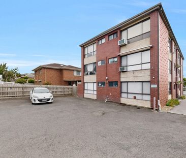 11/15 Shaftesbury Street Essendon - Photo 4
