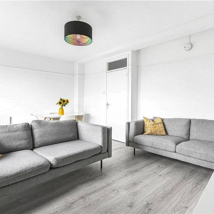 1 bedroom in a house share to rent - Photo 1