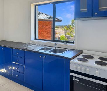 Studio Living Made Simple - Photo 3