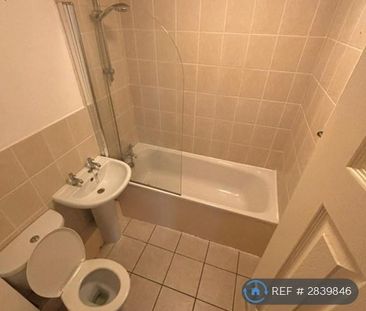 2 bedroom maisonette to rent - Photo 3